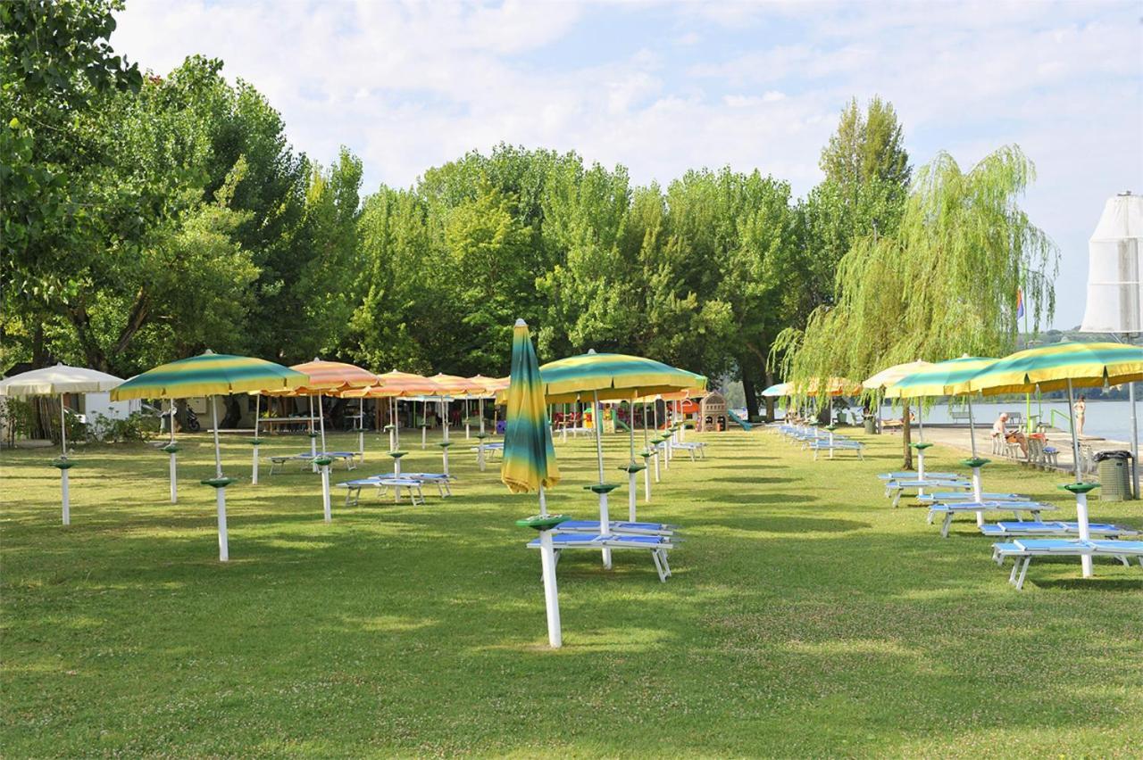Appartamento San Feliciano Magione Kültér fotó